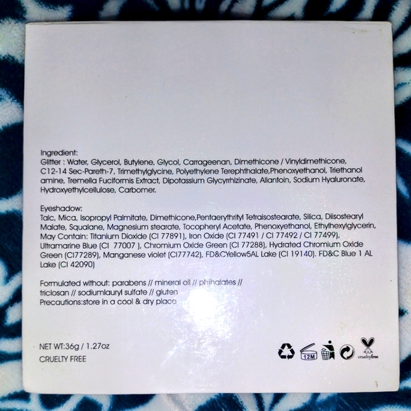 Ebony Christine spill the tea eyeshadow palette - Picture 3 of 5